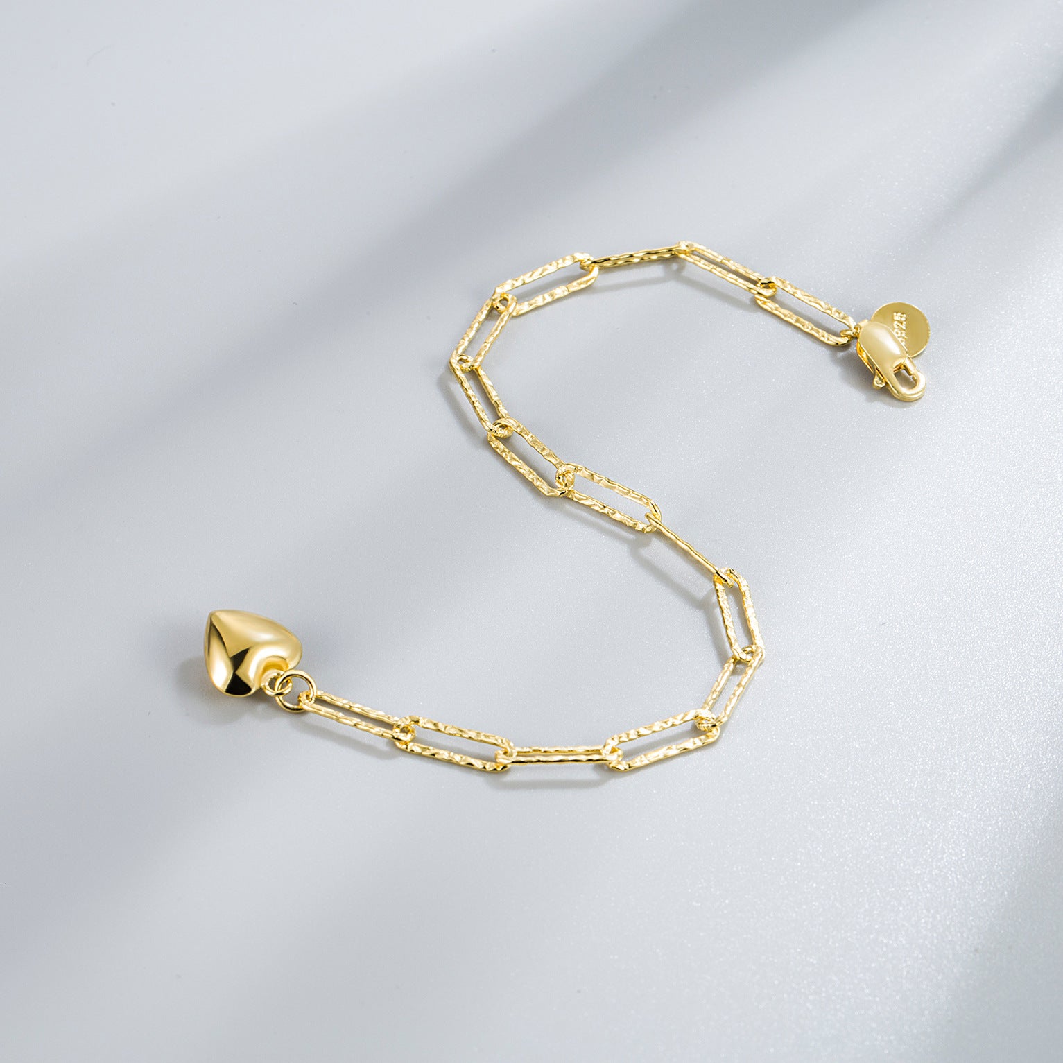 Womens S925 Sterling Silver Heart Bracelet